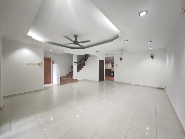 Terraced House for sale in Petaling, Damansara Damai