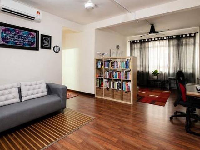Apartment for sale in Petaling, Damansara Damai