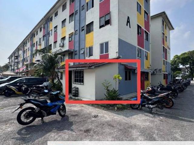 Flat for sale in Petaling, Alam Impian