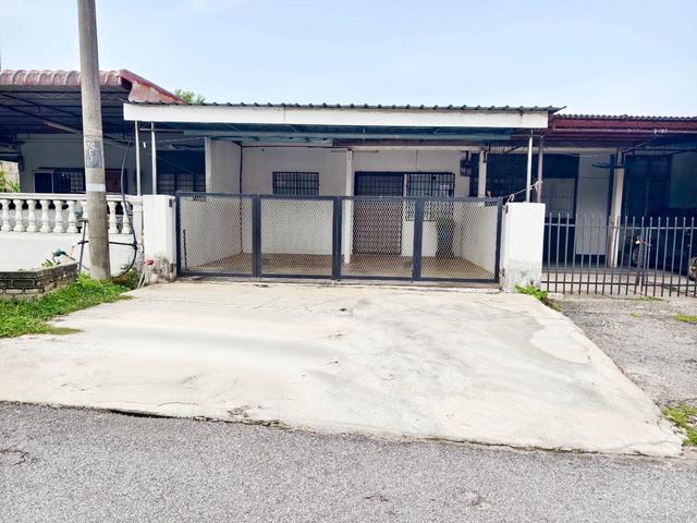 Terraced House for sale in Kuala Ketil, Kedah