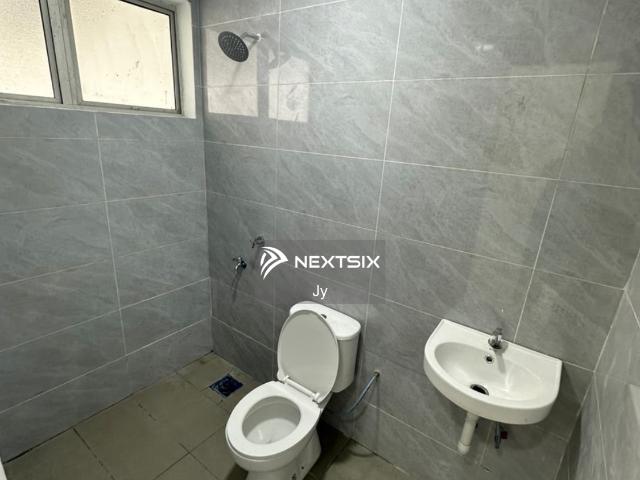 Residential House for sale in Jelutong, Penang