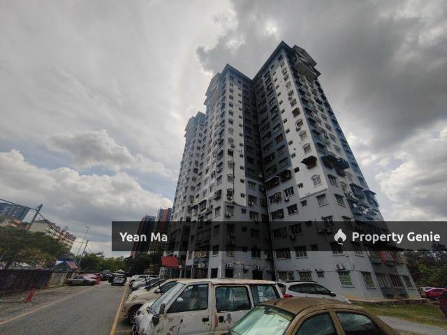 Apartment for sale in Country Heights Damansara, Kuala Lumpur