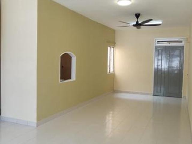 Condominium for sale in Petaling, Damansara Damai