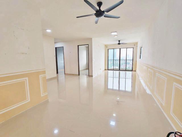 Condominium for sale in Petaling, Alam Impian