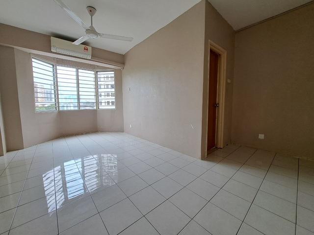 Condominium for sale in Petaling, Damansara Damai