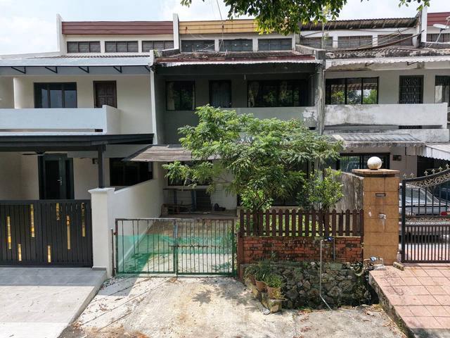 Terraced House for sale in Langat, Selangor