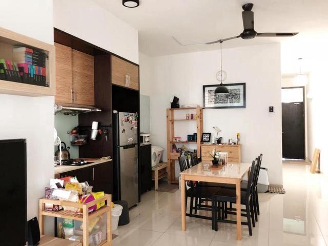 Serviced Residence for sale in Tanjong Sepat, Selangor