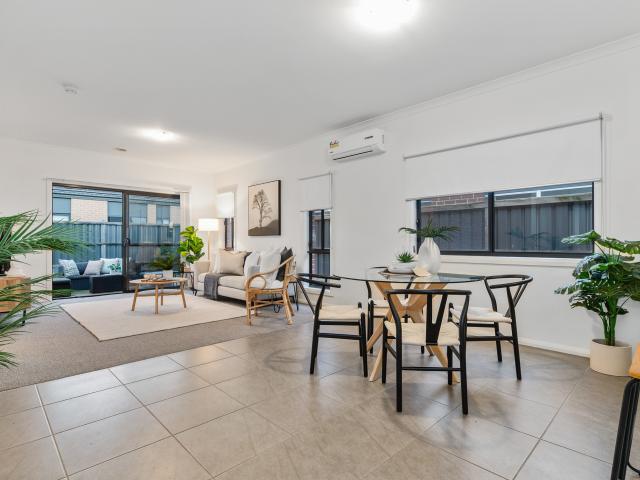 House for sale in Acacia Botanic Ridge, Melbourne