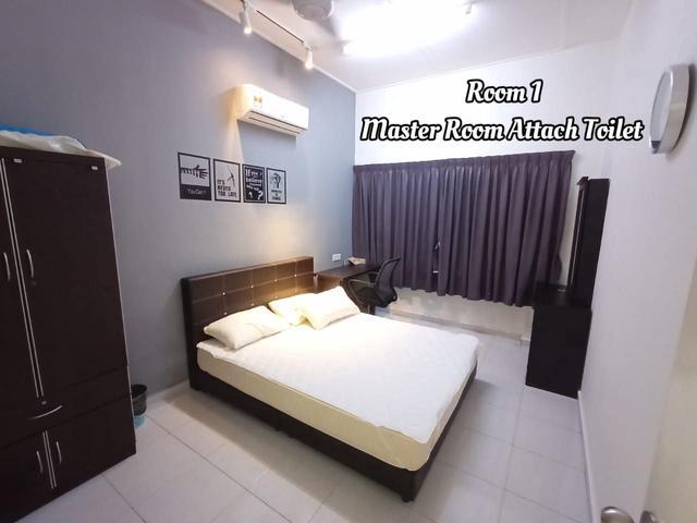 Terraced House for sale in Malaka