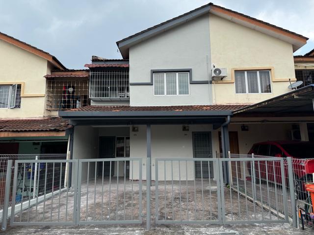 Townhouse for sale in Senawang, Seremban