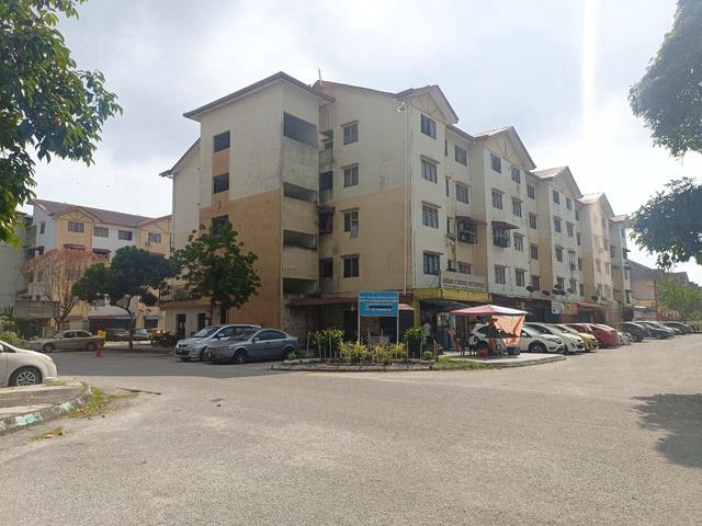 Flat for sale in Nilai, Negeri Sembilan