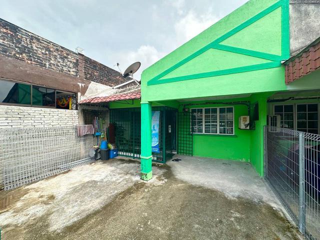 Terraced House for sale in Banting, Selangor