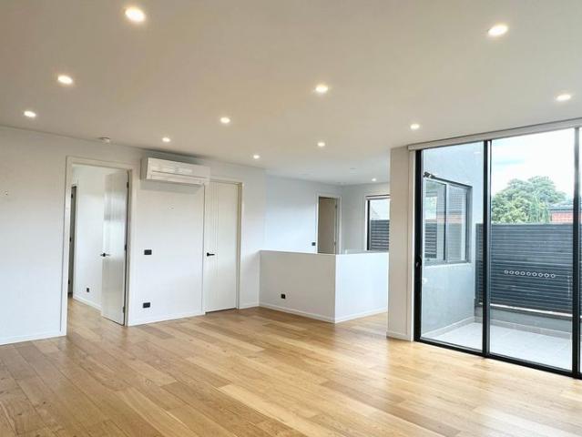 Townhouse for rent in Camerons Creek, Victoria
