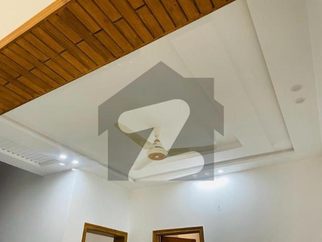 House for sale in Faisalabad, Islamabad Capital Territory