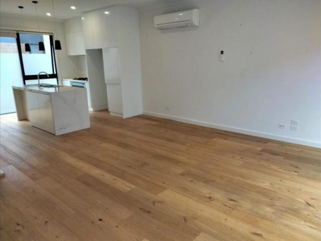 Townhouse for rent in Camerons Creek, Victoria