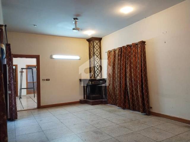 Property for rent in لاہور, لاہور ڈویژن