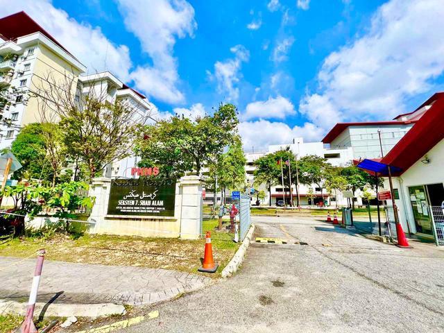 Condominium for sale in Petaling, Alam Impian