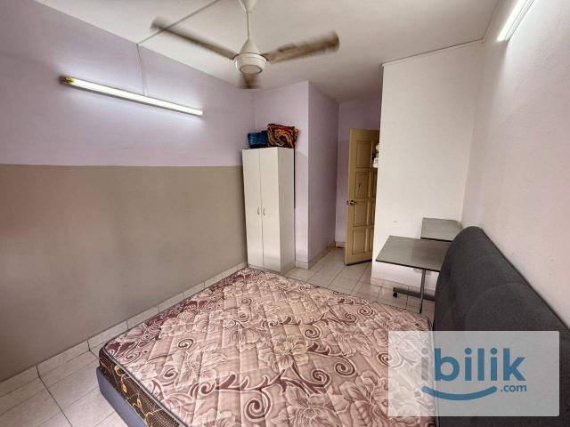 Room for rent in Petaling, Damansara Damai