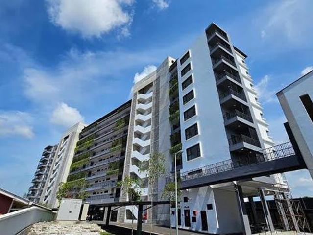 Apartment for sale in Kuching, Bahagian Kuching