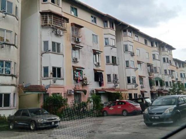 Apartment for sale in Petaling, Damansara Damai