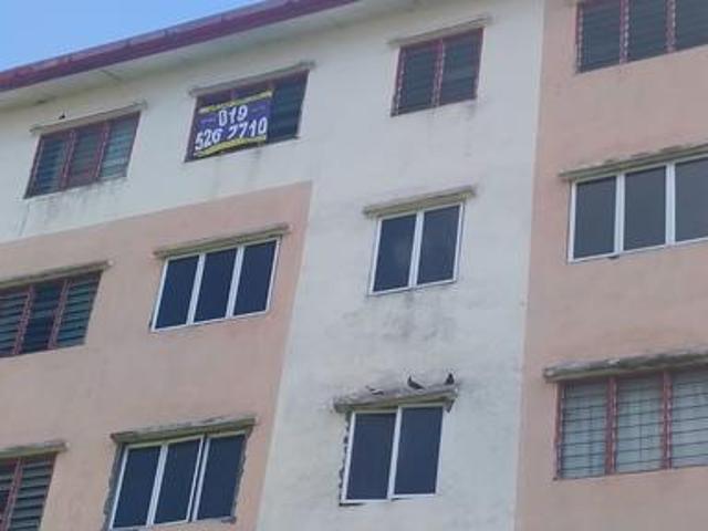 Flat for sale in Petaling, Alam Impian
