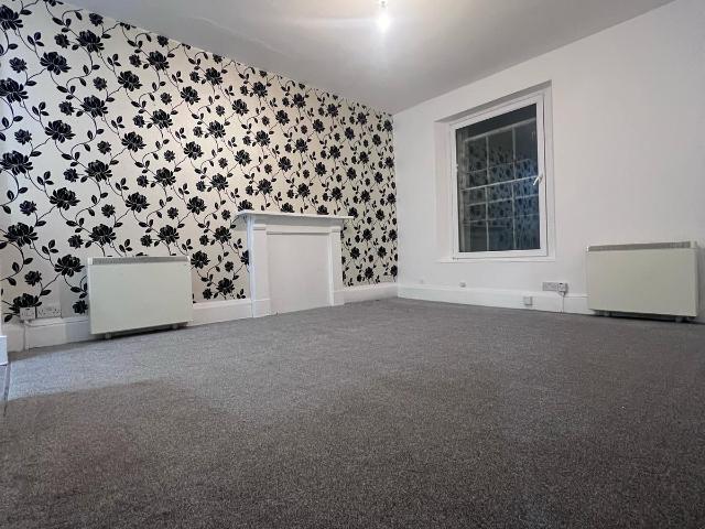 Apartment for rent in Oldway, Livermead