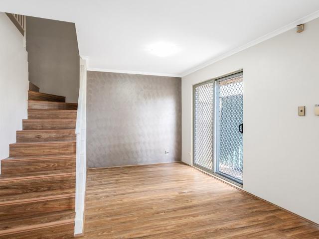 Townhouse for rent in Sydney Townhouse for rent in Sydney