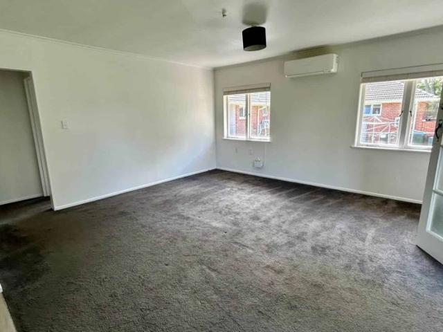 Apartment for rent in Albert-Eden, Balmoral