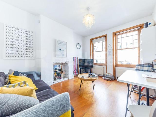 Apartment for rent in Hornsey, Greater London