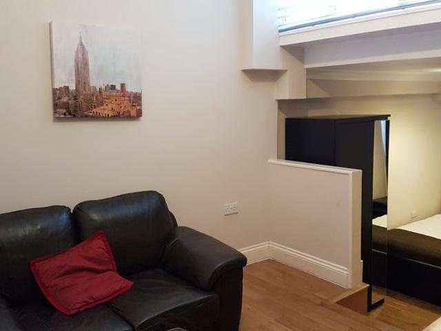 Studio for rent in London Borough of Hammersmith and Fulham, Greater London