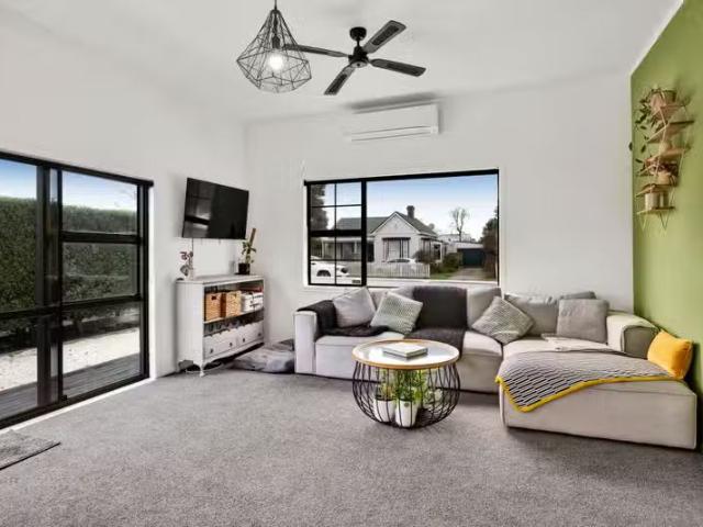 House for sale in Pembroke, Taranaki
