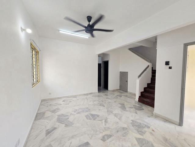 Terraced House for sale in Petaling, Subang Jaya