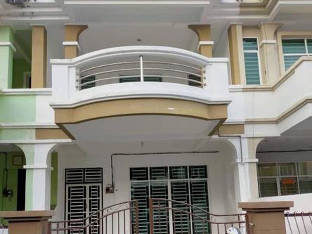 Terraced House for sale in Wellesley, Penang