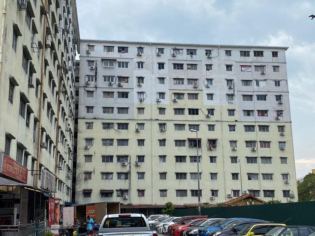 Apartment for sale in Petaling, Damansara Damai