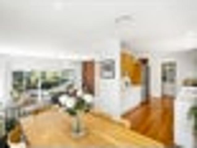 House for sale in Birkenhead, Kaipātiki