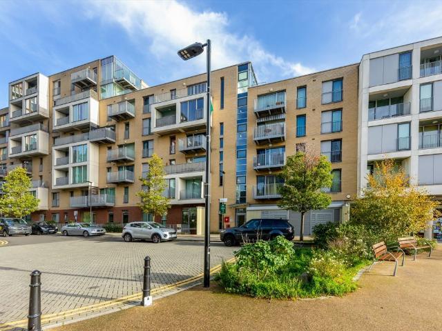 Apartment for rent in Stamford Hill, Greater London