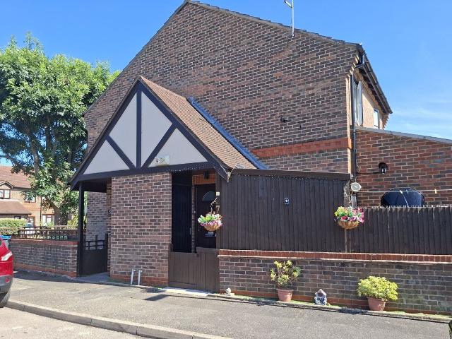 House for rent in New Malden, Greater London