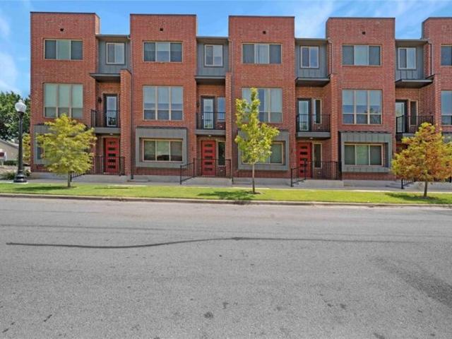 House for sale in Farmers Branch, Texas