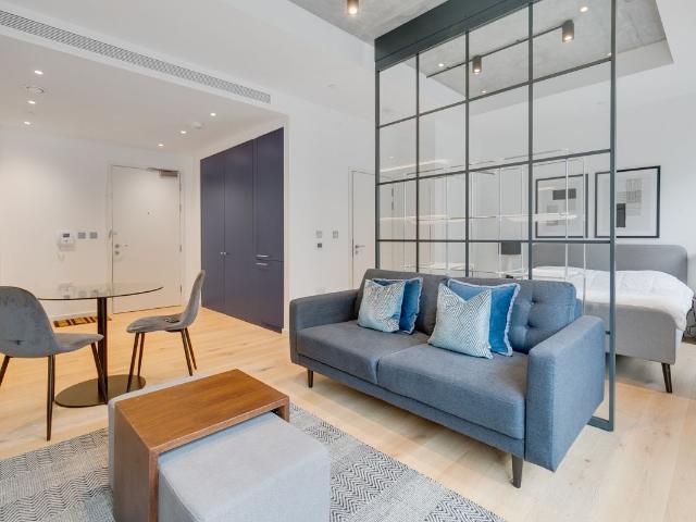 Studio for rent in Goodluck Hope, Blackwall