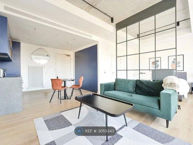 Studio for rent in London Borough of Tower Hamlets, Greater London