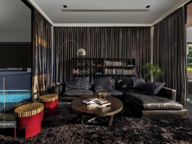 Detached House for sale