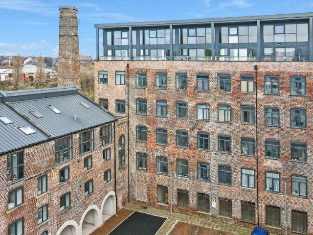 Studio for rent in Hunslet, West Yorkshire
