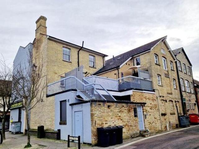 House for rent in King's Walden, Hertfordshire