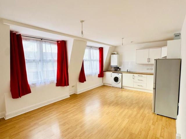 Apartment for rent in Goodmayes, Greater London