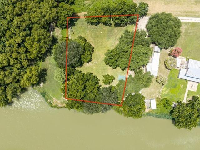 Land for sale in Cost, Texas