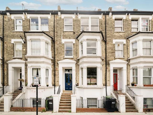 Apartment for rent in Shepherd's Bush, Greater London