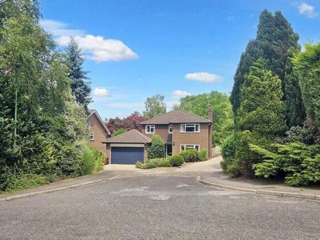 House for sale in Midhurst, Chichester
