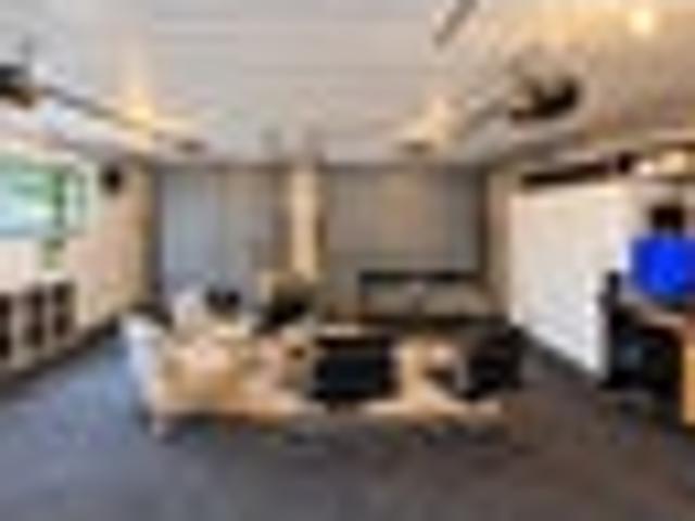 Apartment for rent in Goodwood Heights, Manurewa