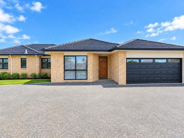 House for rent in Goodwood Heights, Manurewa