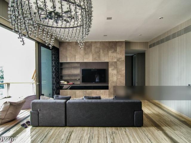 Apartment for sale in Newton